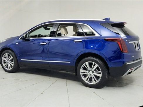 Certified 2024 Cadillac XT5 Premium Luxury w/ Technology Package image 3
