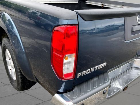 Used 2013 Nissan Frontier SV w/ SV Value Truck Pkg RWD image 25