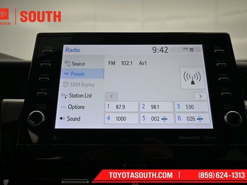 Used 2024 Toyota Camry XSE FWD image 15