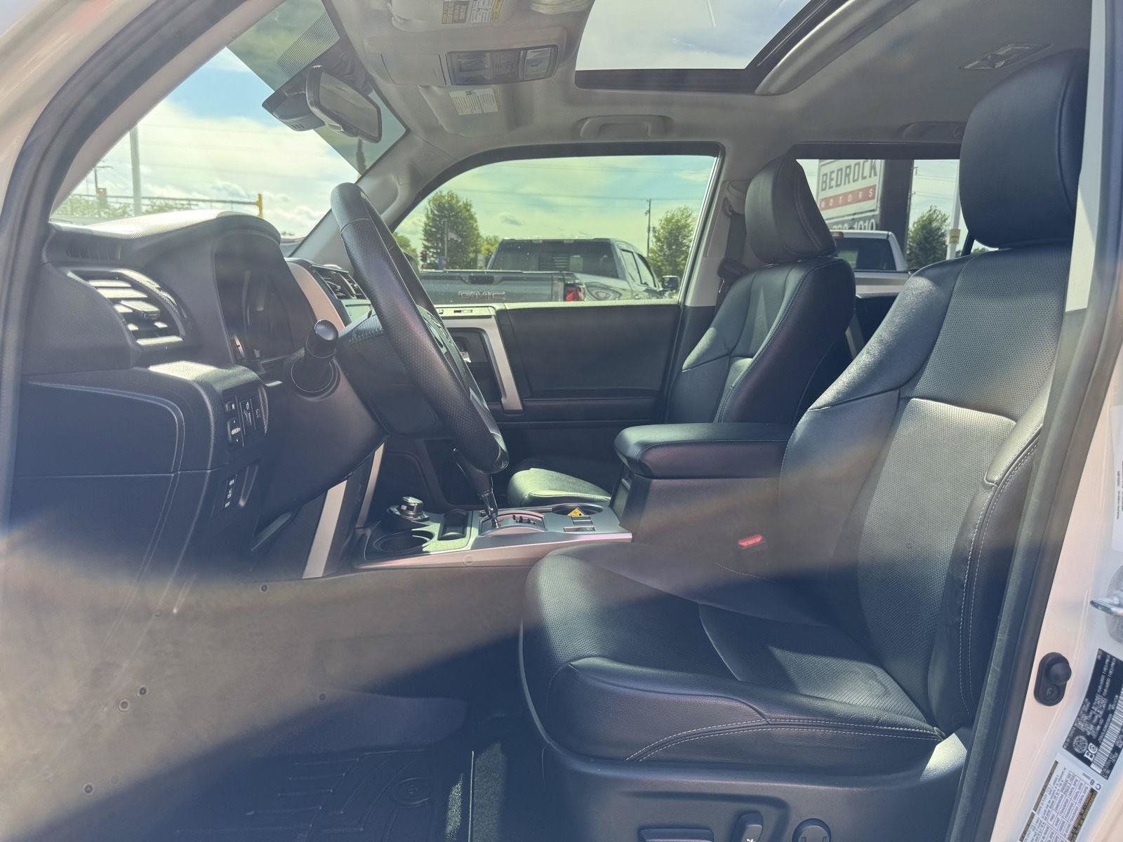 Used 2021 Toyota 4Runner Limited AWD/4WD image 16
