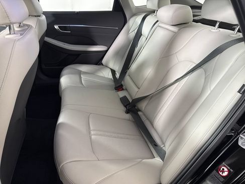 Used 2023 Hyundai Sonata Limited FWD image 15
