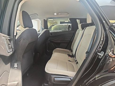 Used 2022 Ford Escape SE AWD/4WD image 29