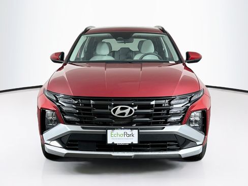Used 2025 Hyundai Tucson SEL FWD image 2