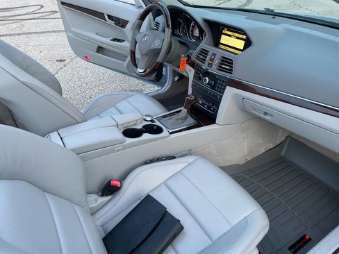 Used 2011 Mercedes-Benz E 350 Cabriolet image 89