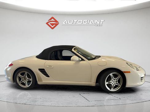 Used 2011 Porsche Boxster RWD image 7