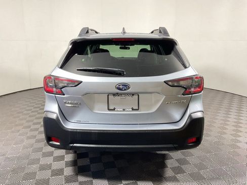 Used 2023 Subaru Outback Premium AWD/4WD image 14