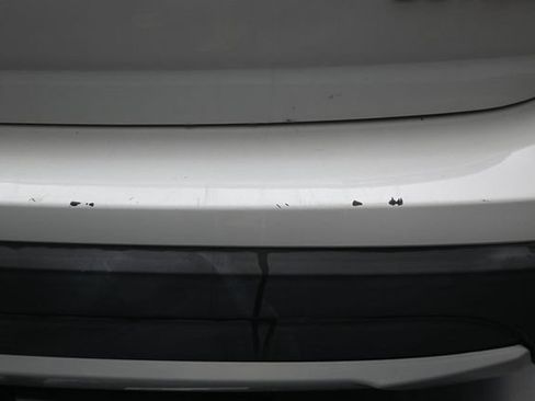 Used 2018 Mitsubishi Outlander SE AWD/4WD image 17