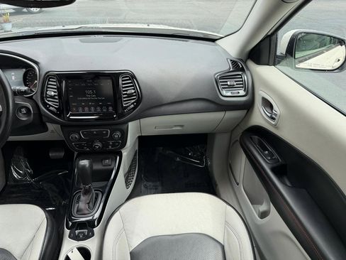 Used 2020 Jeep Compass Limited image 23