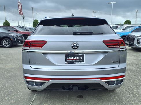 Used 2023 Volkswagen Atlas Cross Sport SEL Premium R-Line AWD/4WD image 6