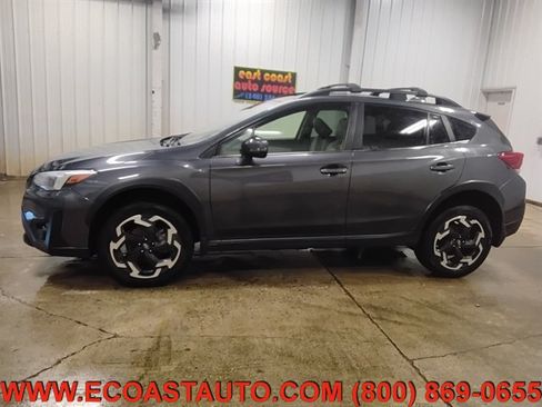 Used 2022 Subaru Crosstrek 2.5i Limited w/ Moonroof Package 2 AWD/4WD image 5