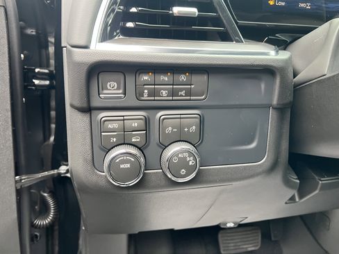 New 2026 Chevrolet Tahoe LS image 17