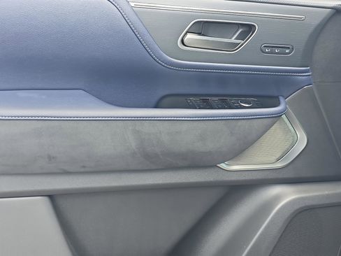 New 2026 INFINITI QX80 4WD image 12