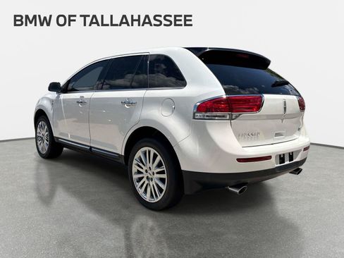 Used 2014 Lincoln MKX FWD w/ Equipment Group 102A image 7