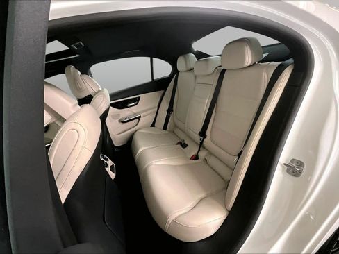 Certified 2024 Mercedes-Benz C 300 4MATIC Sedan image 21
