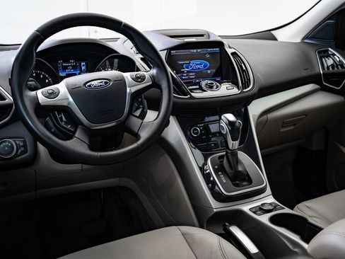 Used 2013 Ford Escape SEL image 4