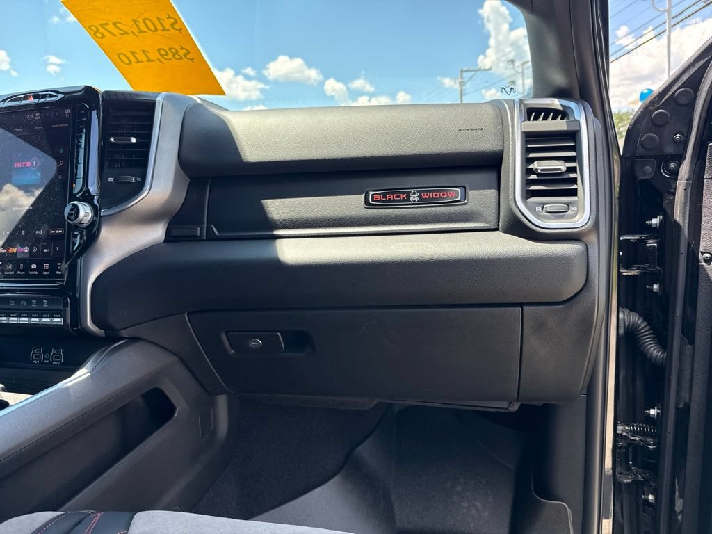 New 2025 RAM 2500 Big Horn AWD/4WD image 28