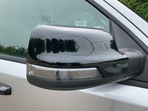 Used 2025 RAM 1500 Big Horn AWD/4WD image 30