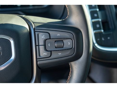 Used 2023 GMC Yukon AT4 w/ AT4 Premium Plus Package AWD/4WD image 20