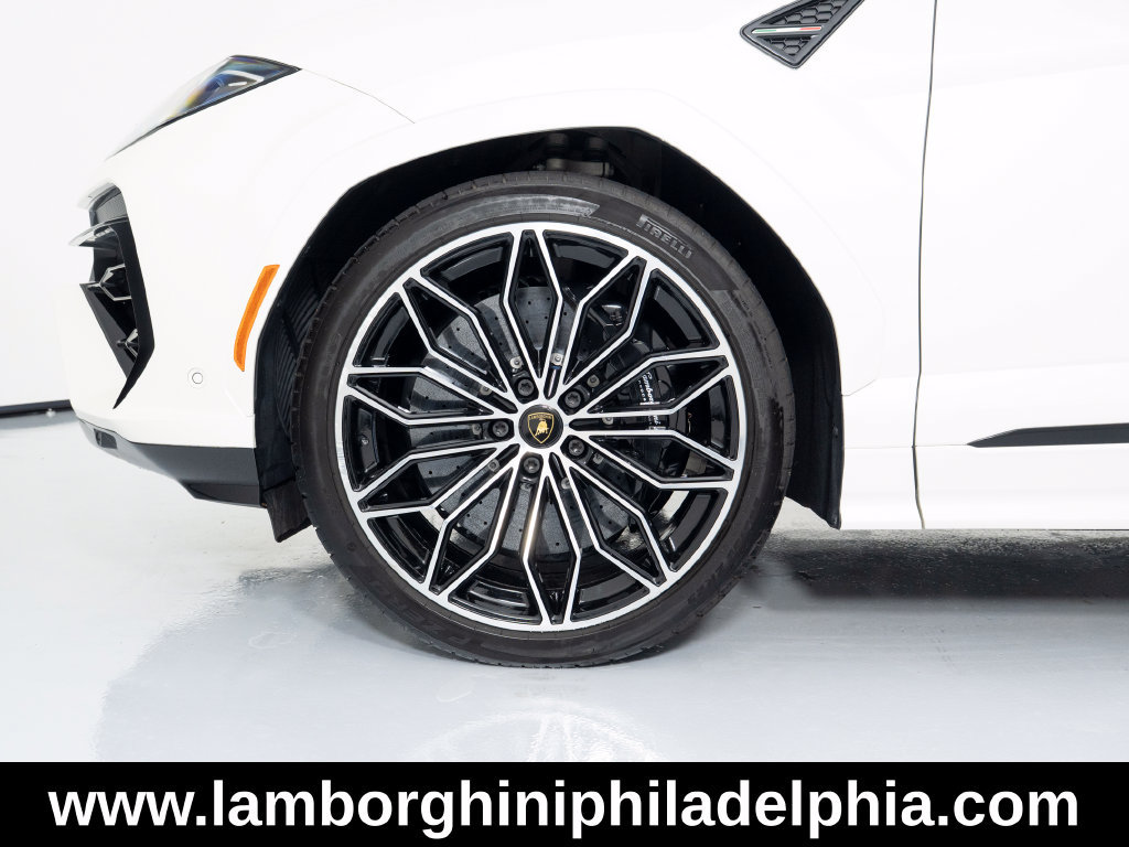 Used 2025 Lamborghini Urus S AWD/4WD image 9