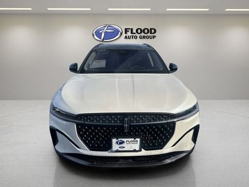 New 2026 Lincoln Nautilus Reserve w/ Jet Appearance Package AWD/4WD image 2