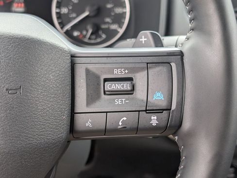 Certified 2025 Nissan Rogue SV w/ SV Premium Package FWD image 21