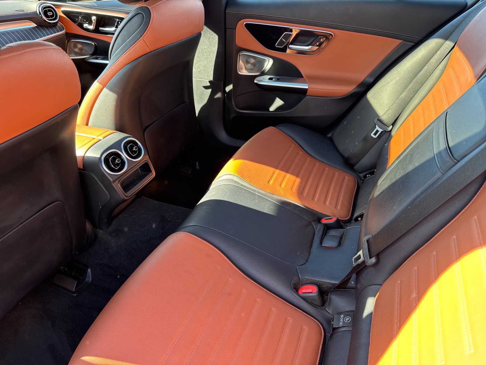 Used 2024 Mercedes-Benz C 300 Sedan image 9