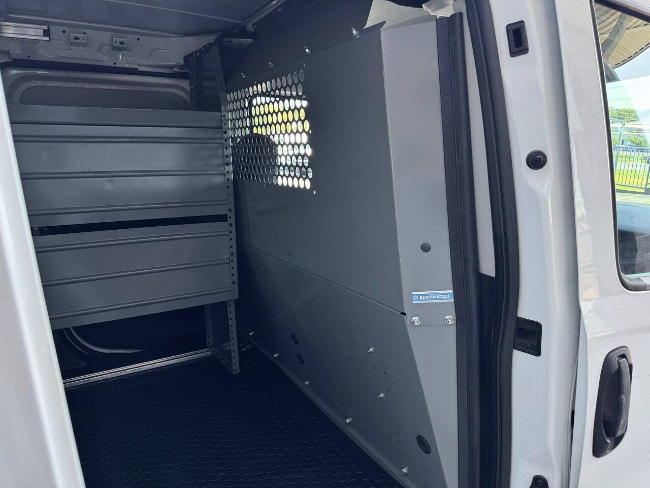Used 2015 RAM ProMaster City Tradesman SLT w/ Rear Back-up Camera Group FWD image 12