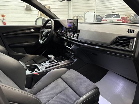 Used 2023 Audi SQ5 Premium w/ Convenience Package AWD/4WD image 24