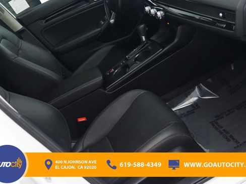 Used 2024 Honda Civic EX-L image 8