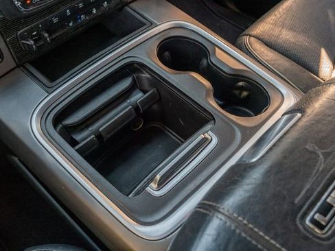 Used 2017 RAM 3500 Laramie Longhorn image 31