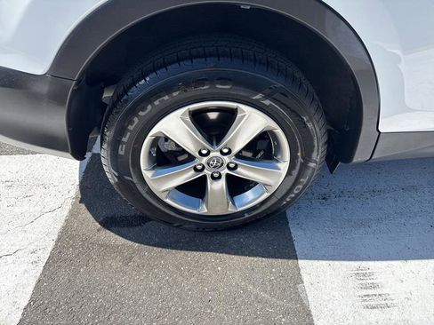 Used 2015 Toyota RAV4 XLE image 11