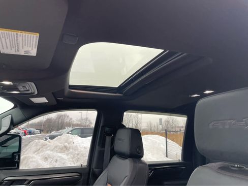 Used 2025 GMC Sierra 2500 AT4 w/ AT4 Premium Plus Package image 33