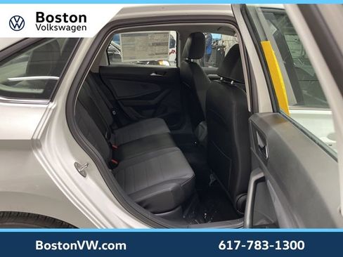 New 2026 Volkswagen Jetta SE image 12