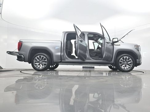 Used 2024 GMC Sierra 1500 Denali w/ Denali Reserve Package AWD/4WD image 44