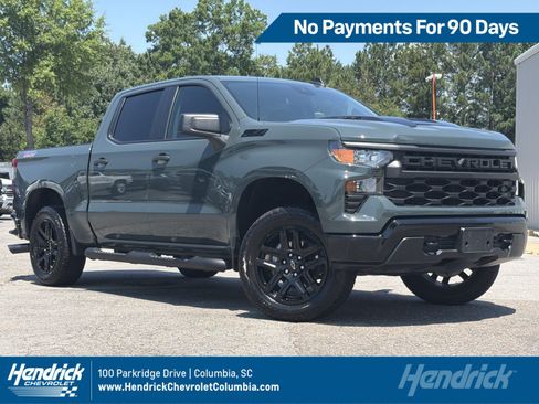 Used 2025 Chevrolet Silverado 1500 Custom Trail Boss w/ Turbomax Blackout Package AWD/4WD image 1