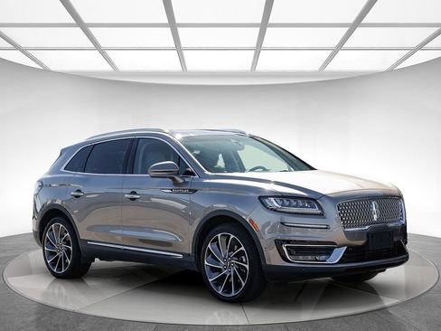 Used 2020 Lincoln Nautilus Reserve w/ Equipment Group 202A AWD/4WD image 5
