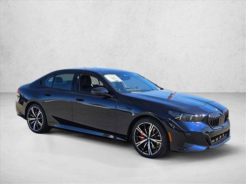 New 2026 BMW 530i w/ M Sport Package RWD image 7