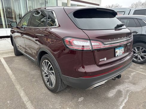 Used 2019 Lincoln Nautilus Reserve AWD/4WD image 3