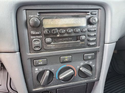 Used 2000 Toyota Camry LE image 20