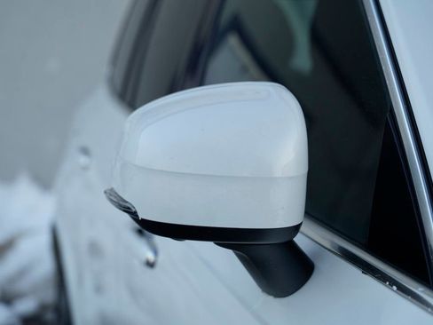 Used 2021 Volvo XC90 T8 Inscription w/ Advanced Package image 9