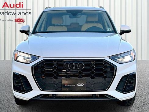Used 2023 Audi Q5 2.0T Premium Plus w/ Premium Plus Package image 2