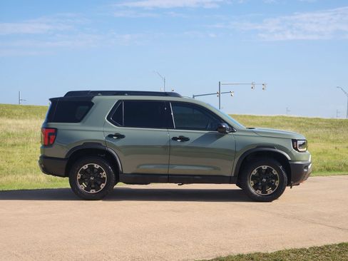 Used 2026 Honda Passport TrailSport Elite image 7