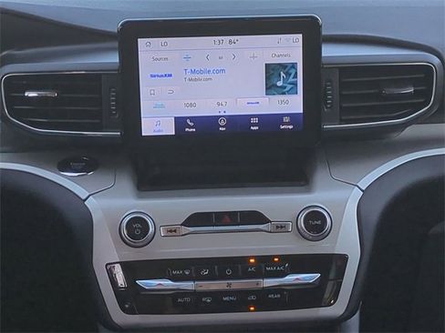 Certified 2023 Ford Explorer XLT w/ Equipment Group 202A image 18