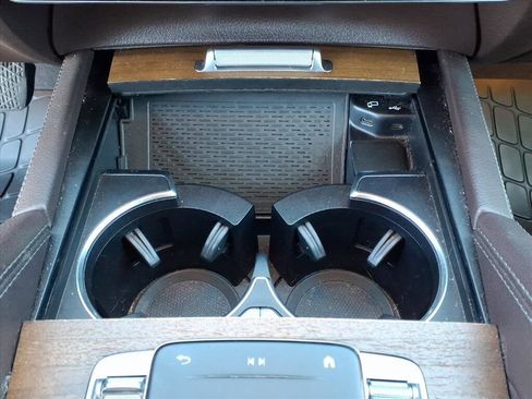 Used 2020 Mercedes-Benz GLE 350 4MATIC image 17