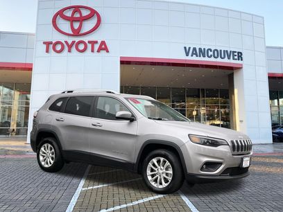 Used 2019 Jeep Cherokee Latitude w/ Popular Appearance Group