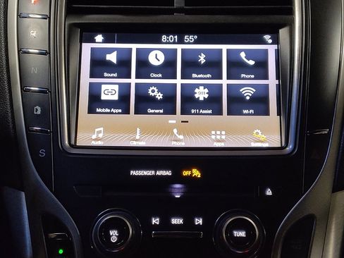 Used 2017 Lincoln MKX Premiere image 25