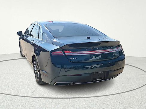 Used 2017 Lincoln MKZ Premiere image 5