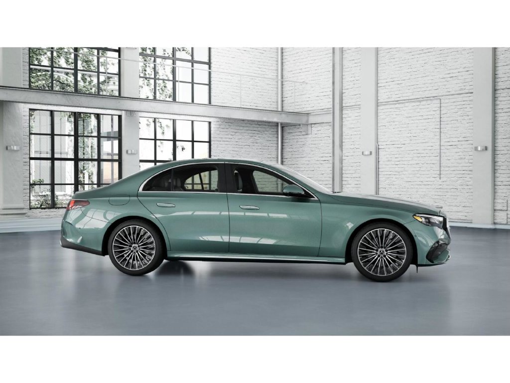Used 2026 Mercedes-Benz E 350 4MATIC Sedan image 15