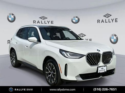 Certified 2025 BMW X3 xDrive30i w/ Premium Package AWD/4WD image 1