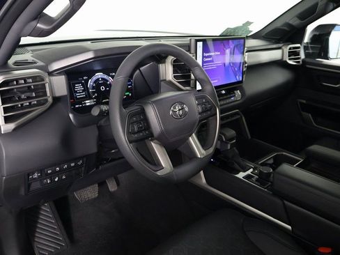 Used 2025 Toyota Tundra Limited image 7